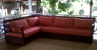 soho-sectional-with-arms-1